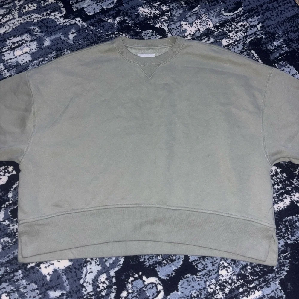 Abercrombie & Fitch Sage Green Wide Pullover
